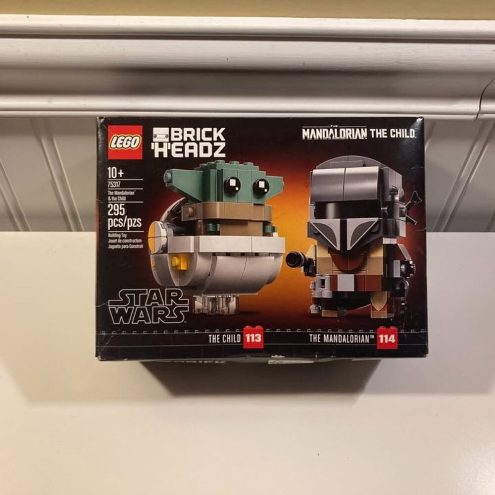 Lego Star Wars BrickHeadz Mandalorian & The Child Set 75317 Retired